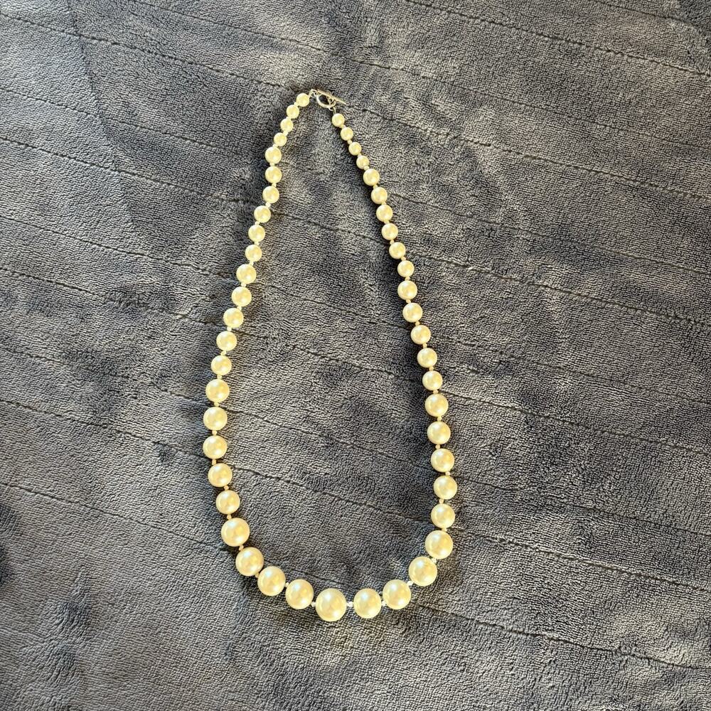 Monet Ivory Faux Pearl Single Strand Necklace 26 Inch Vintage Toggle Knotted